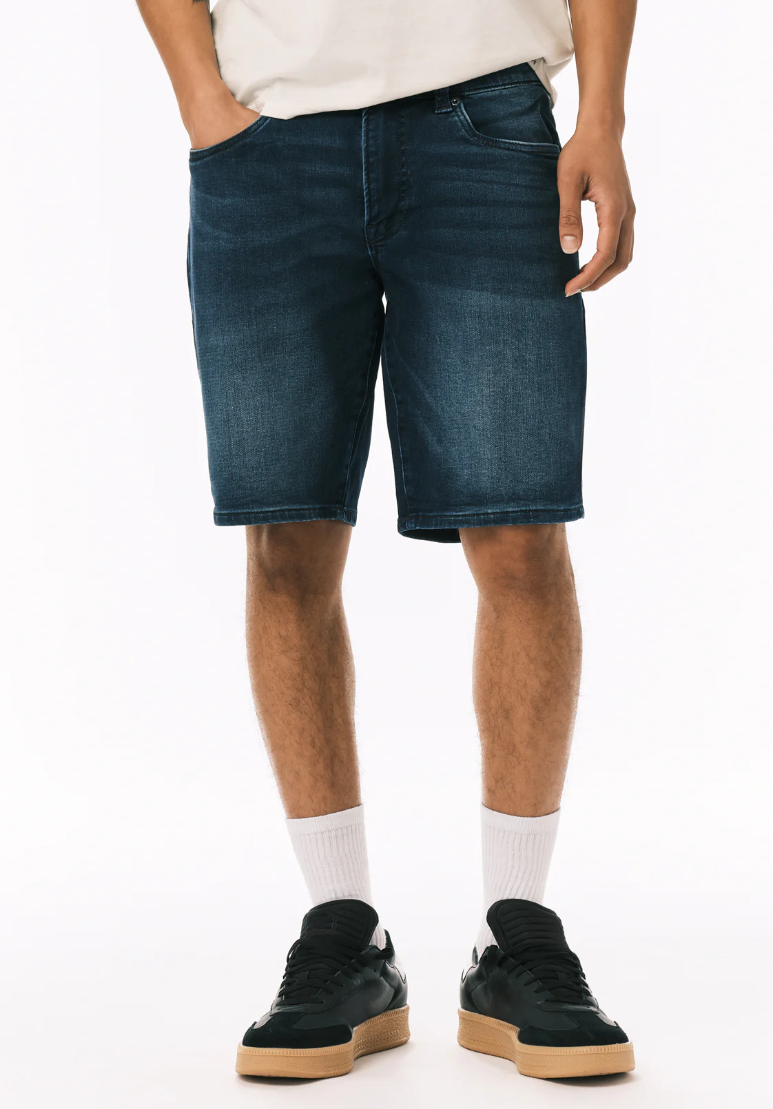 Relaxed Straight Dean Men's Freedom Flex Denim Shorts, Heavily Sanded - BM22949