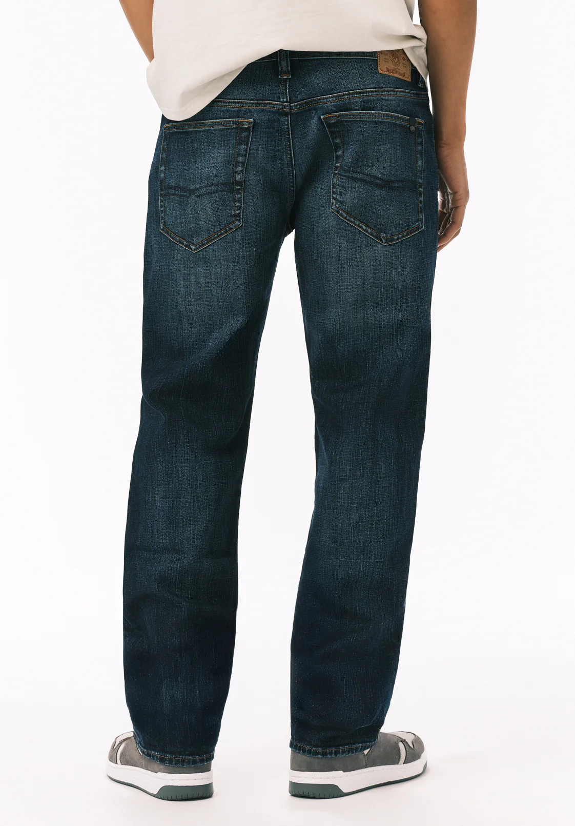 Relaxed Straight Driven Men’s Jeans, Indigo - BM22826 - Image 2