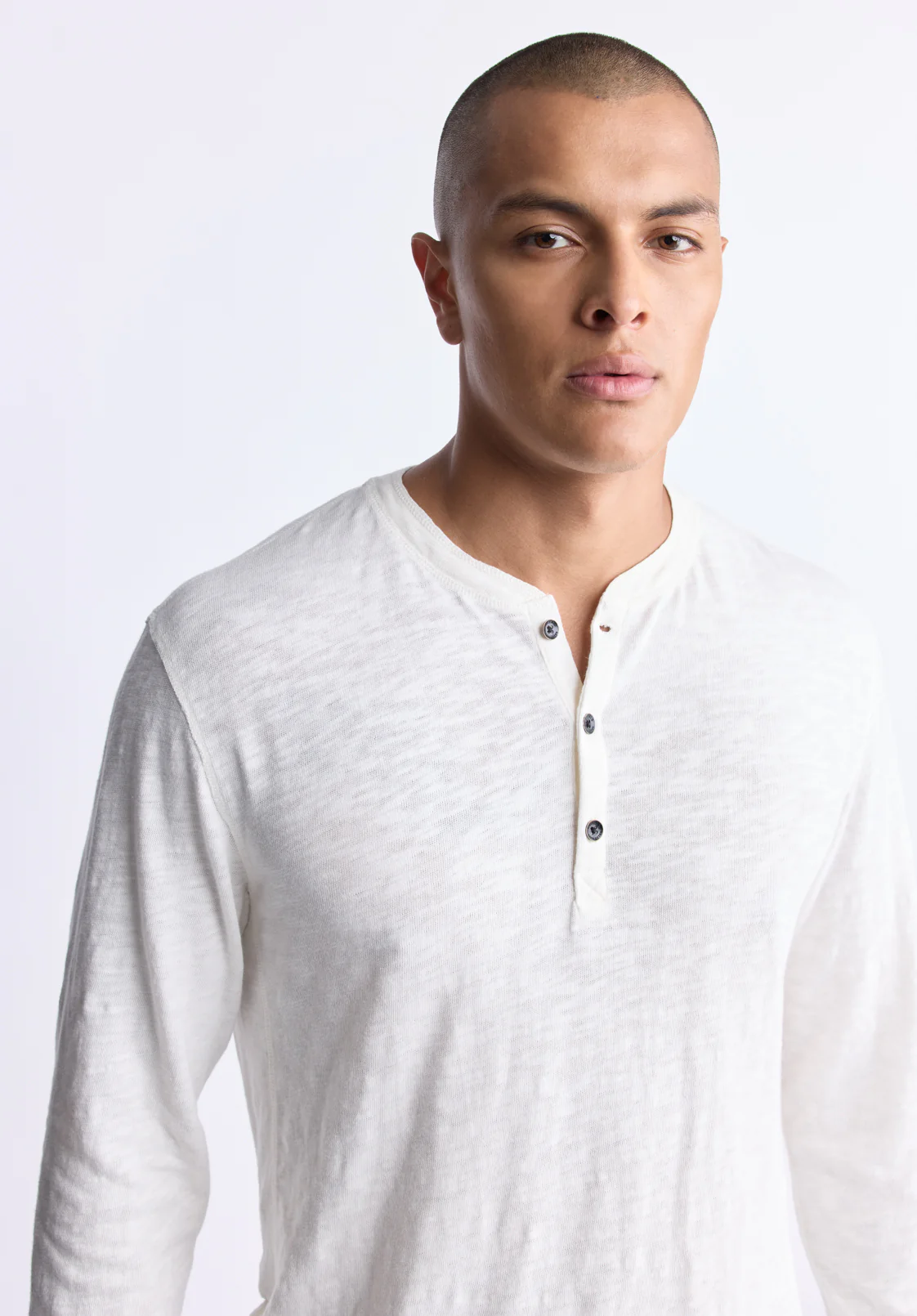 Kandid Men's Long-Sleeve Henley Top, Milk - BM24522 - Image 2