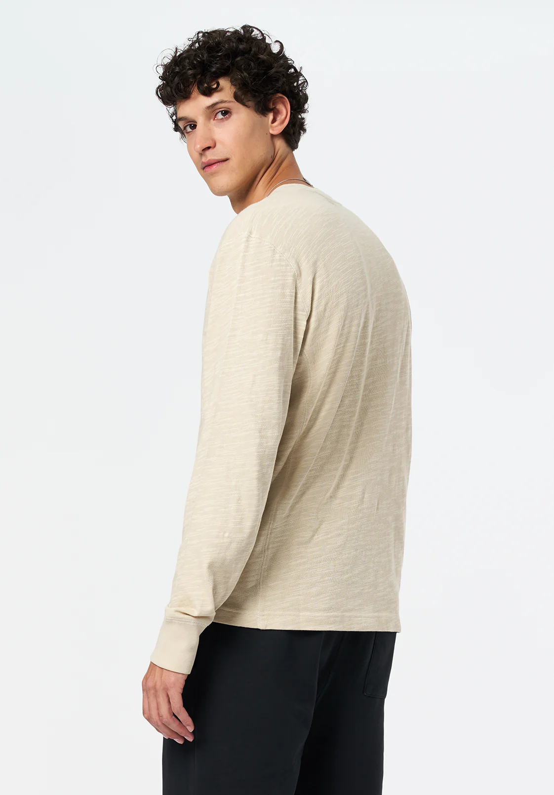 Kandid Men's Long-Sleeve Relaxed Henley Top, Peyote - BM24660 - Image 3