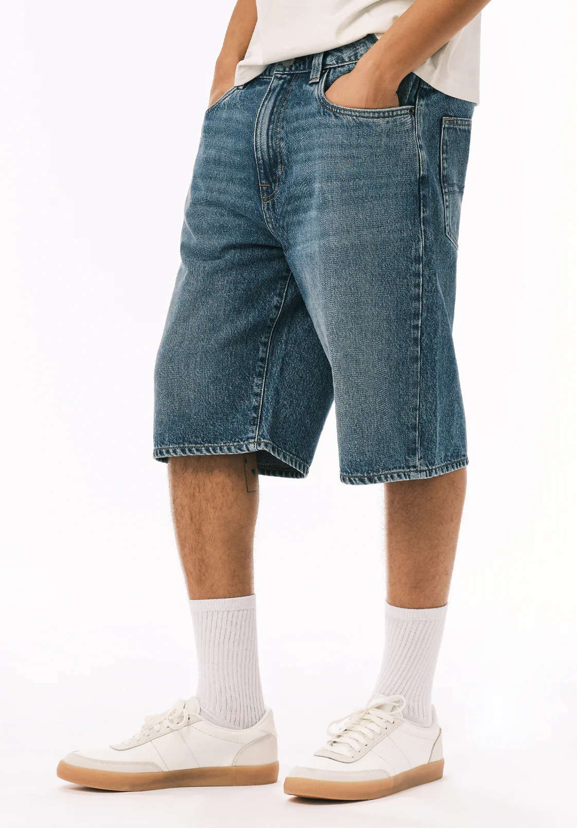 Mick Men's Wide Leg Denim Short, Distressed Blue - BM26203 - Image 2