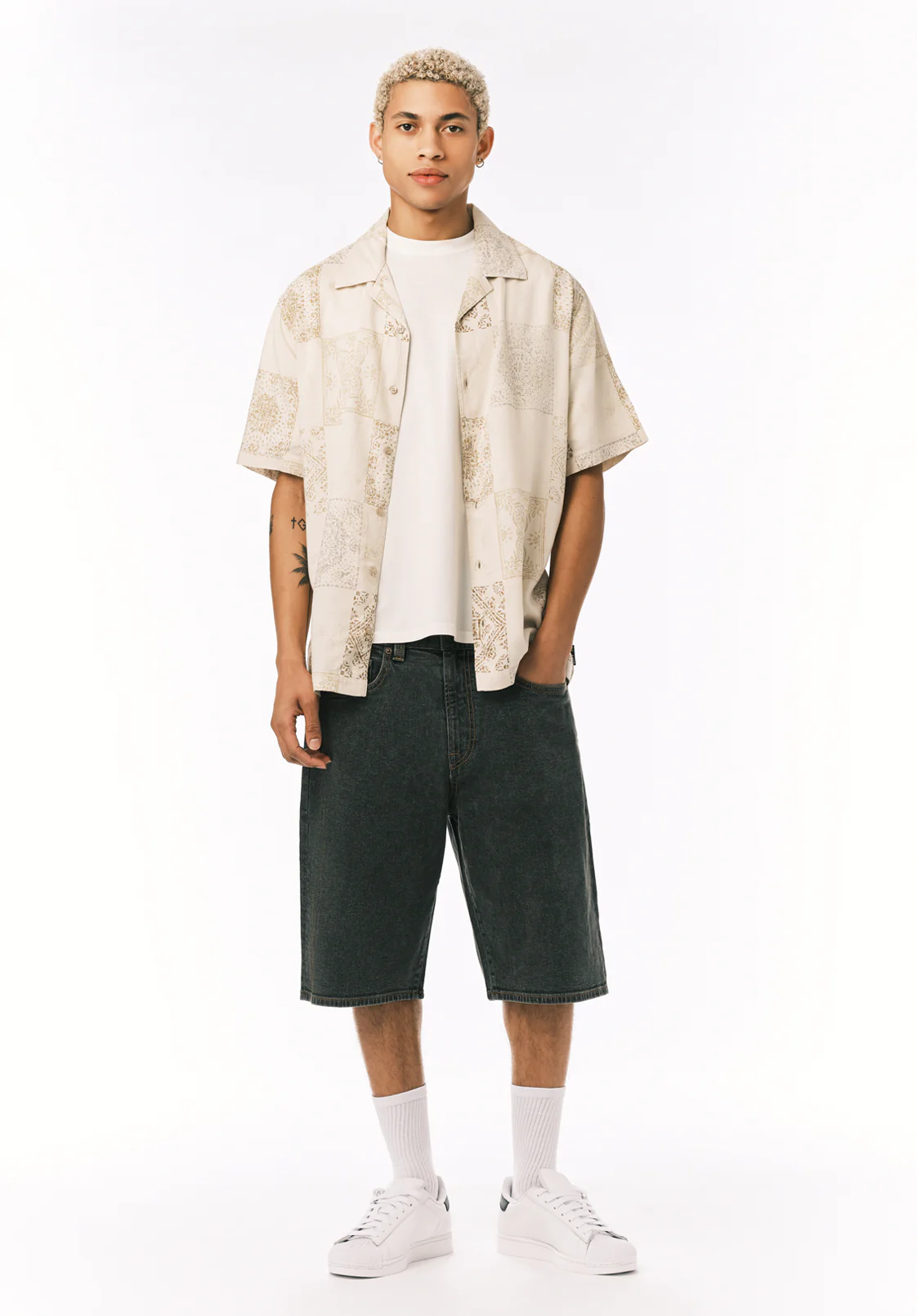 Mick Men's Wide Leg Denim Short, Faded Black - BM26233 - Image 4