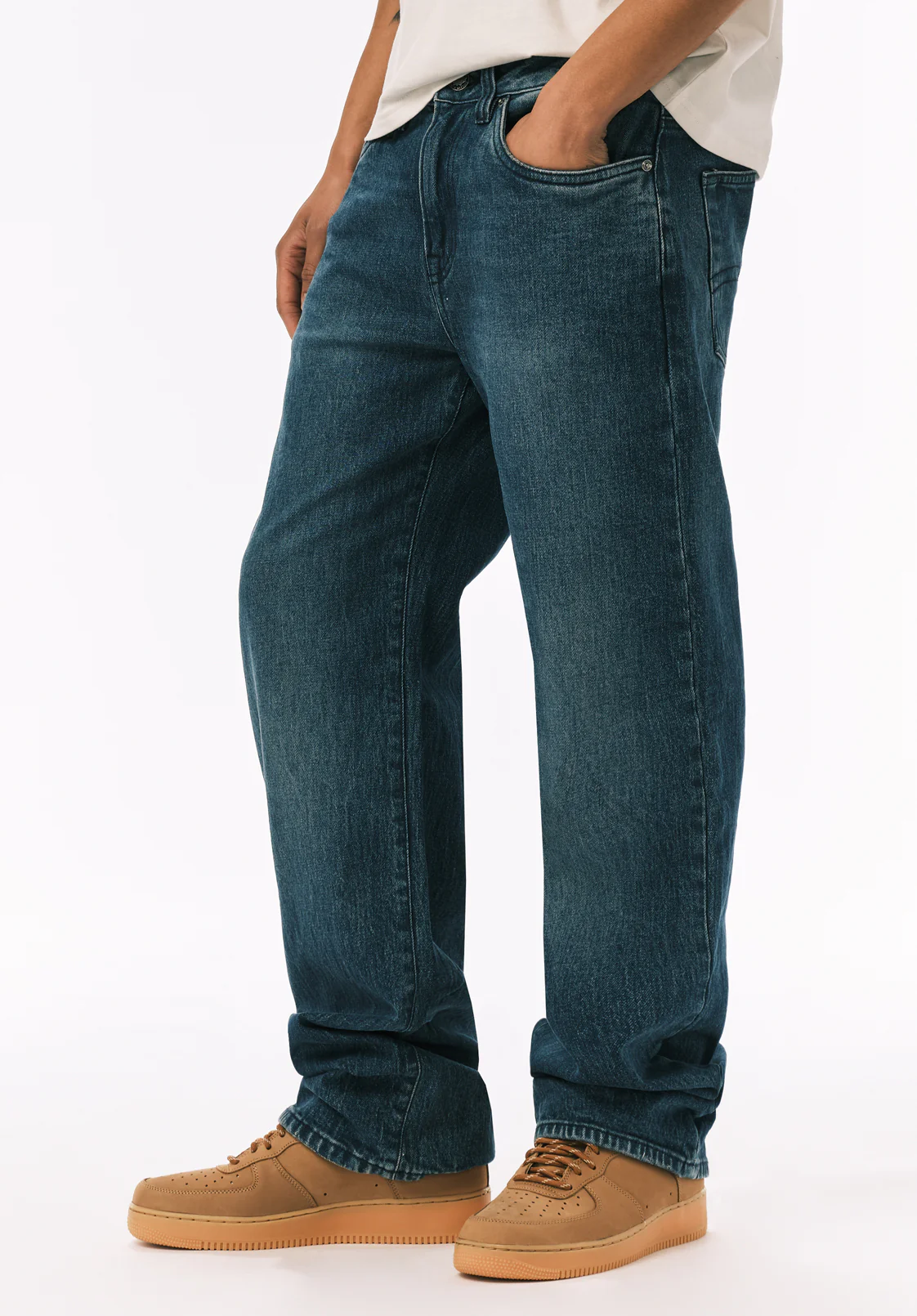 Ruffer Men's Easy Fit Jeans, Contrasted Blue - BM26128 - Image 3