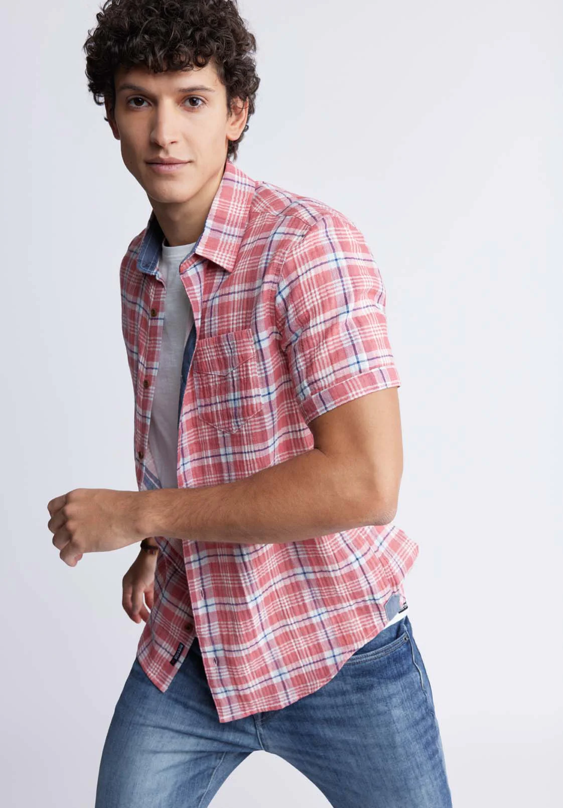 Sirilo Men’s Plaid Short-Sleeve Shirt in Red - BM24283 - Image 3
