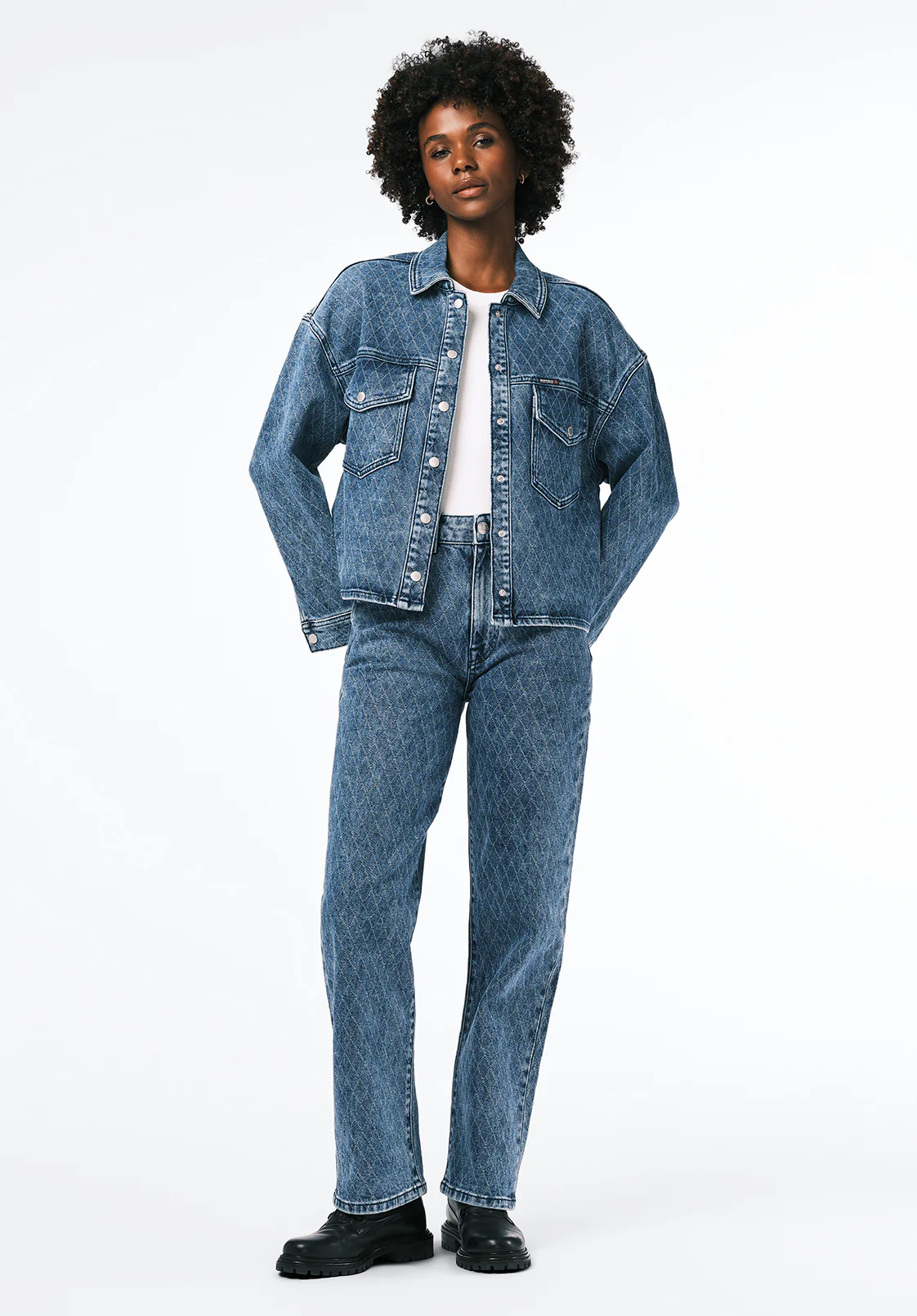 Tessa Women's Boxy Denim Jacket, Sanded and Contrasted - BL16150 - Image 4